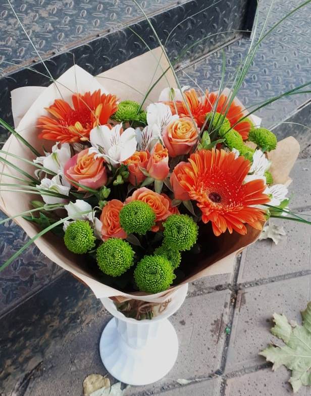Букет цветов из: Герберы, Хризантемы, Альстромерии и Розы в Неклюдово Нижегородская область