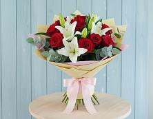 Букет цветов из:  Лилии и Розы #REPLACE_PRED# Неклюдово Нижегородская область