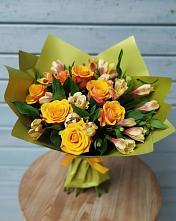 Букет цветов из:  Альстромерии и Розы в Неклюдово Нижегородская область