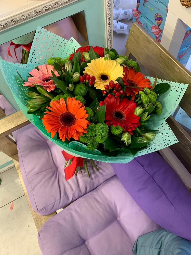 Букет цветов из: Герберы, Хризантемы и Альстромерии в Неклюдово Нижегородская область