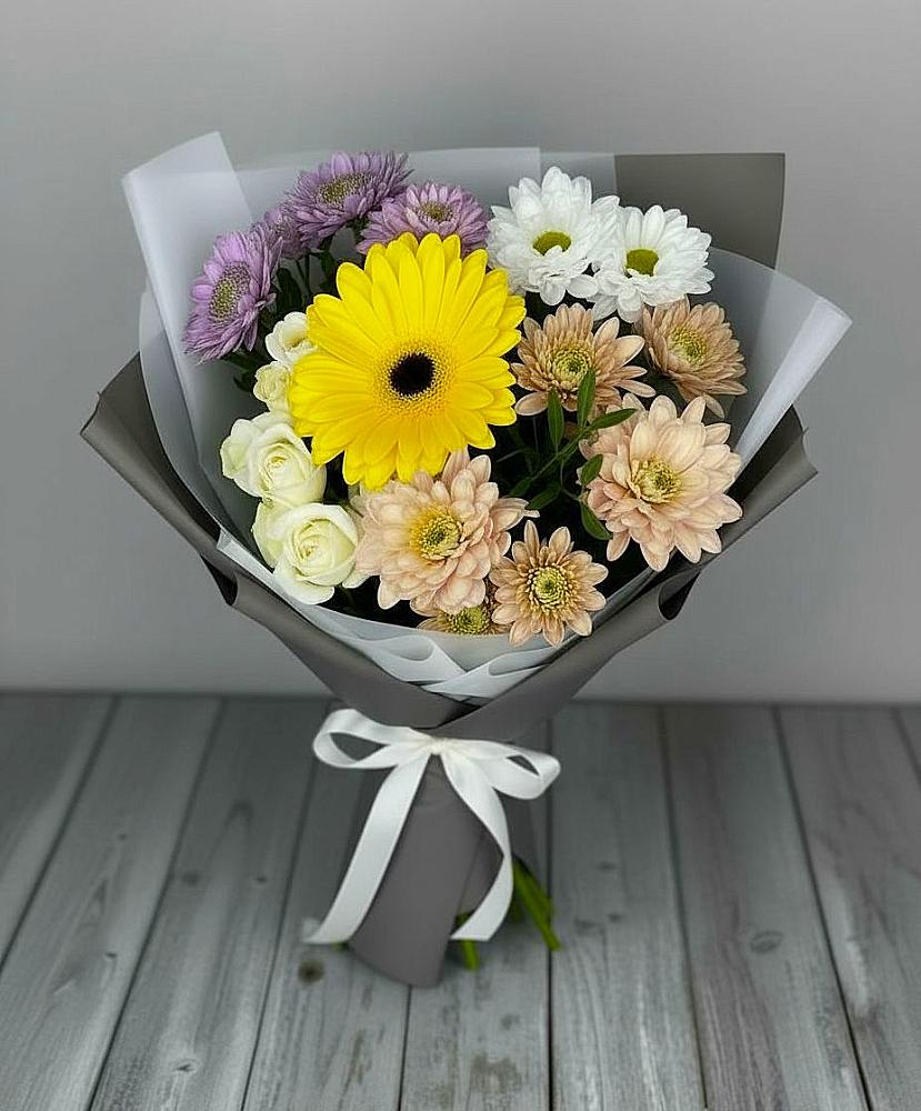 Букет цветов из: Розы, Герберы и Хризантемы в Неклюдово Нижегородская область