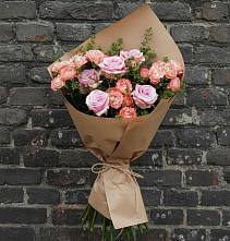 Букет цветов из:  Розы в Неклюдово Нижегородская область