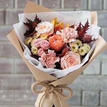 Букет цветов из:  Гвоздики, Хризантемы и Розы в Неклюдово Нижегородская область