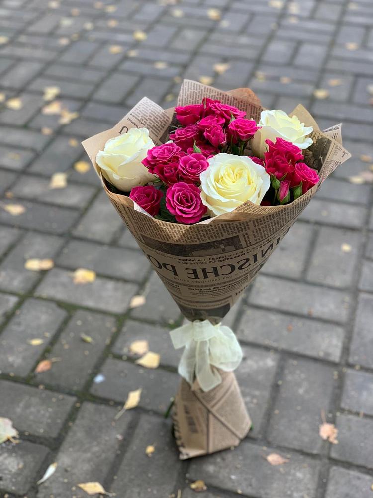 Букет цветов из: Розы в Неклюдово Нижегородская область