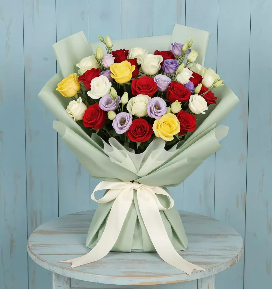 Букет цветов из: Розы в Неклюдово Нижегородская область