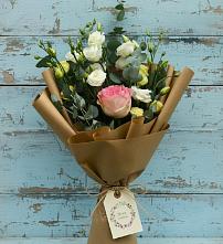 Букет цветов из:  Розы и Лизиантусы в Неклюдово Нижегородская область