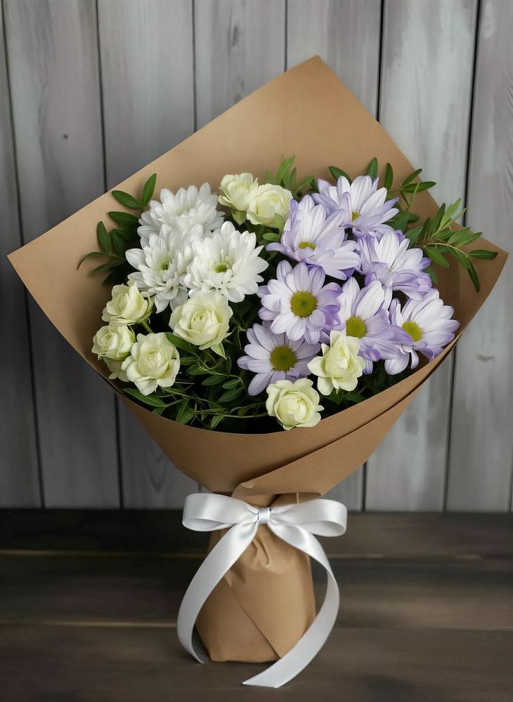 Букет цветов из: Хризантемы и Розы в Неклюдово Нижегородская область