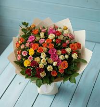 Букет Микс из разноцветных кустовых роз в Неклюдово Нижегородская область